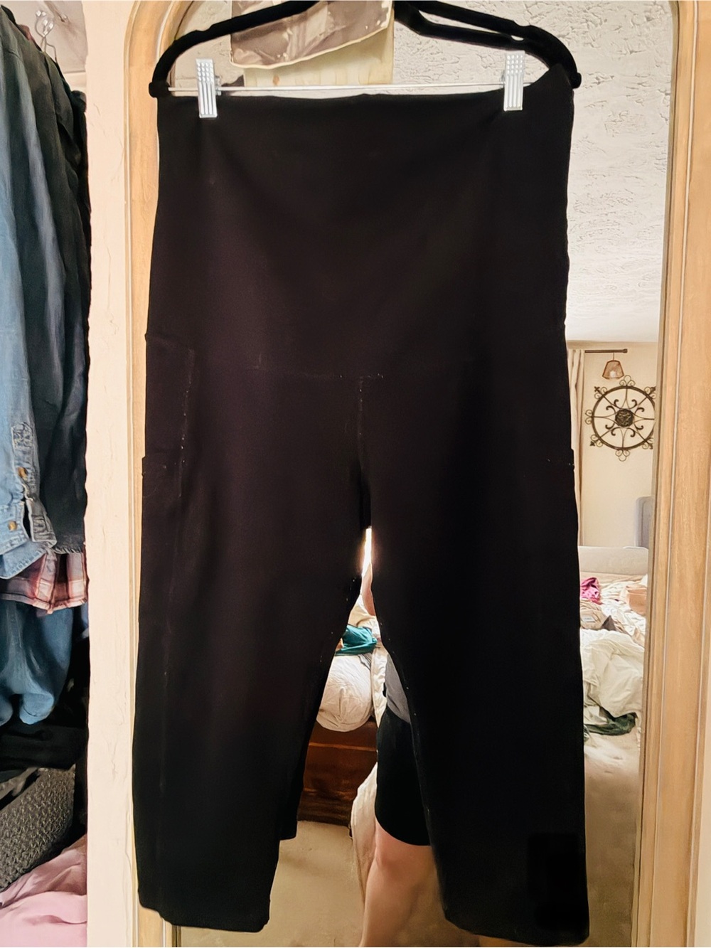 Kindred Bravely Black High-Waist Maternity & Postpa Leggings with Side Pockets